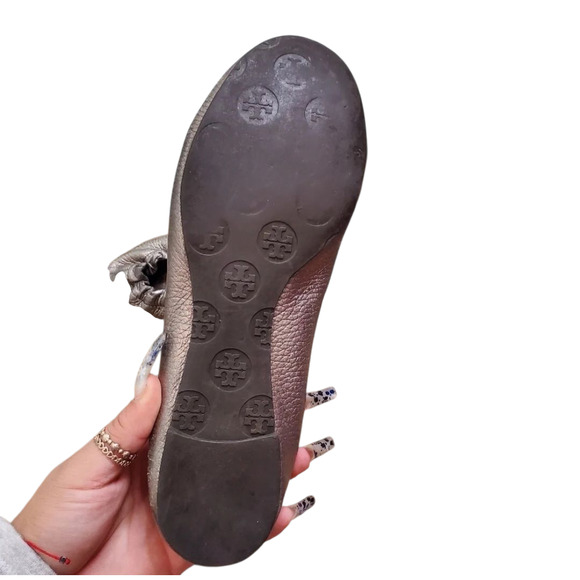 Tory Burch Reva-Metallic Tumbled Leather Ballet Women's Flats Size: 8 - Picture 3 of 9